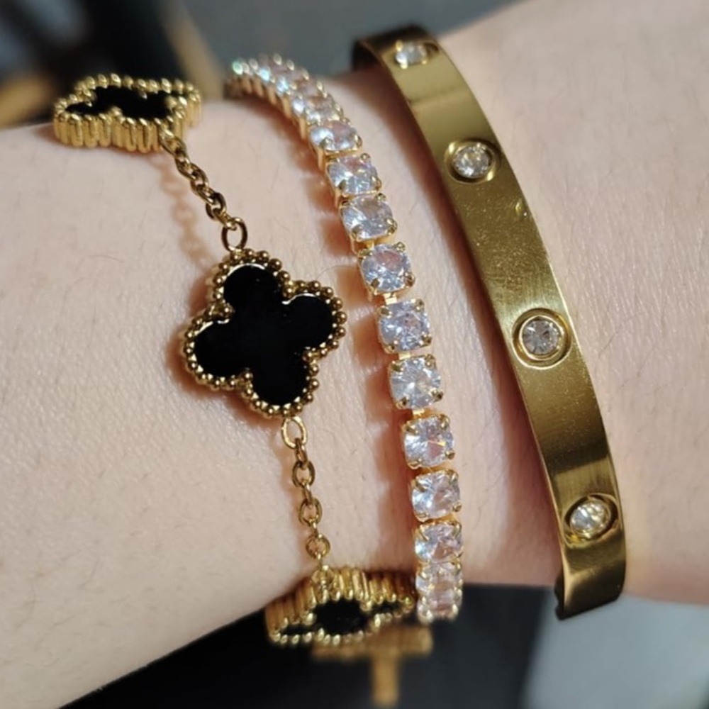 3 Piece Stackable Bracelet Set, Luxury for Less (brand new in gift box)